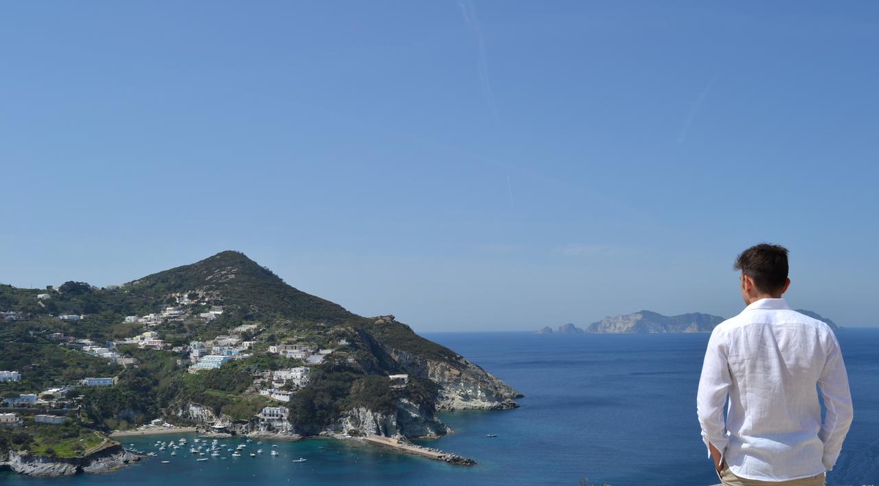 Maridea Casa Vacanza- Le Alcove Sul Mare Suites Ponza Bagian luar foto